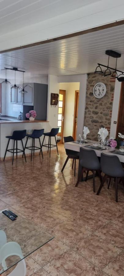 Maison De Ville Avec Garage Prades  Zewnętrze zdjęcie