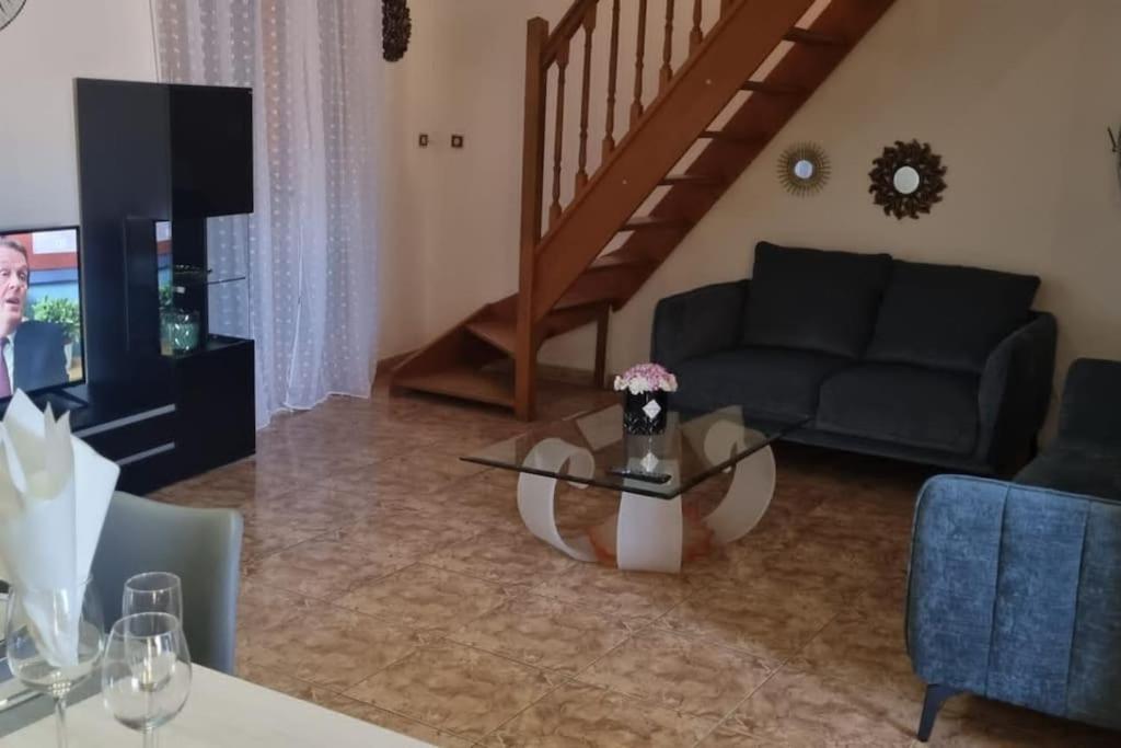 Maison De Ville Avec Garage Prades  Zewnętrze zdjęcie