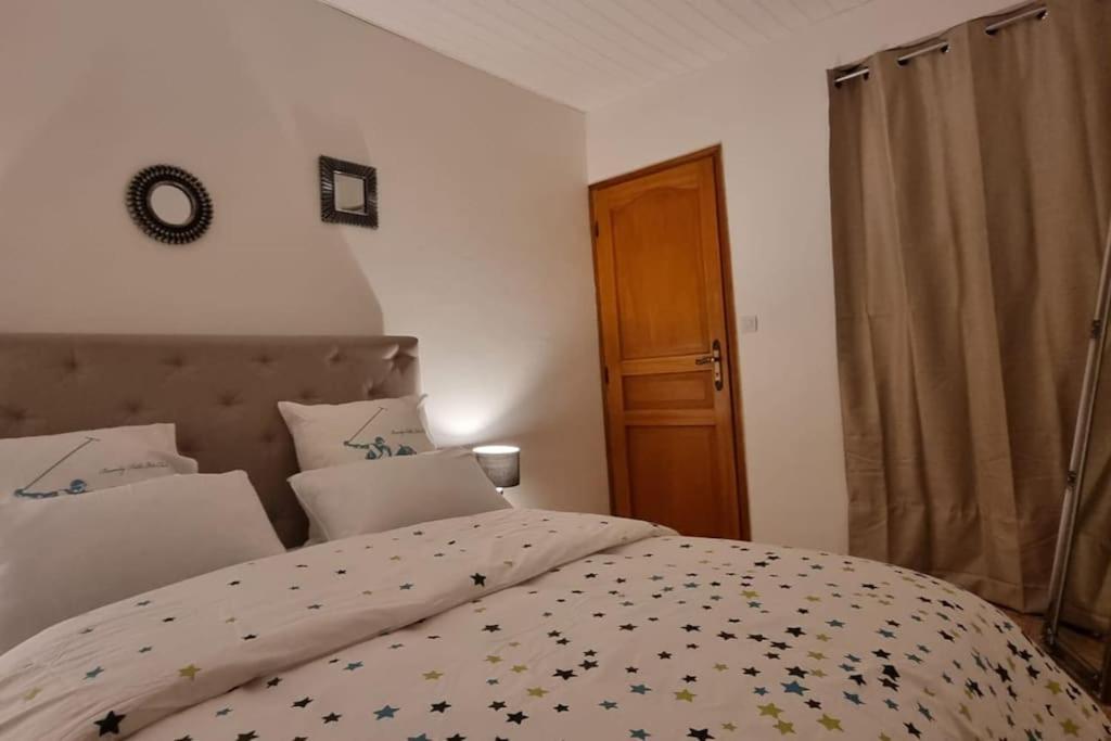 Maison De Ville Avec Garage Prades  Zewnętrze zdjęcie